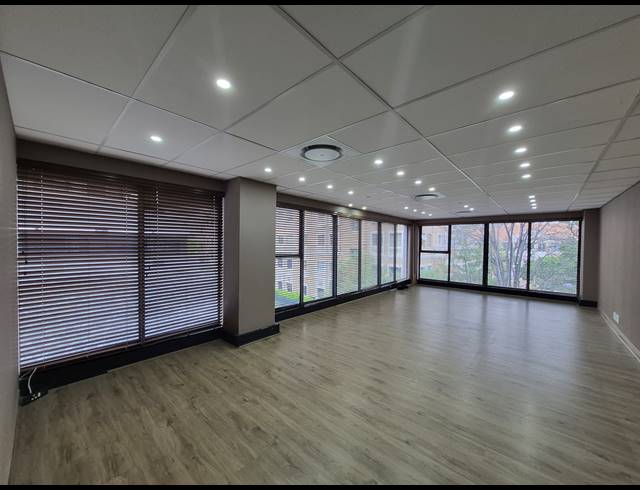 675M² OFFICE TO LET IN SANDTON CENTRAL